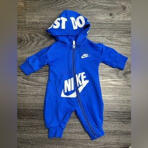 Nike Baby Onesie - NB (Newborn)